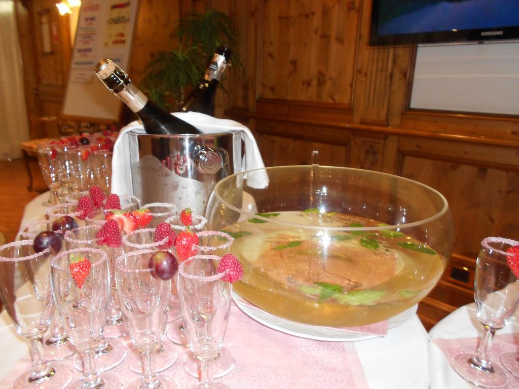 Hotel San Marco Passo San Pellegrino Eksteriør billede