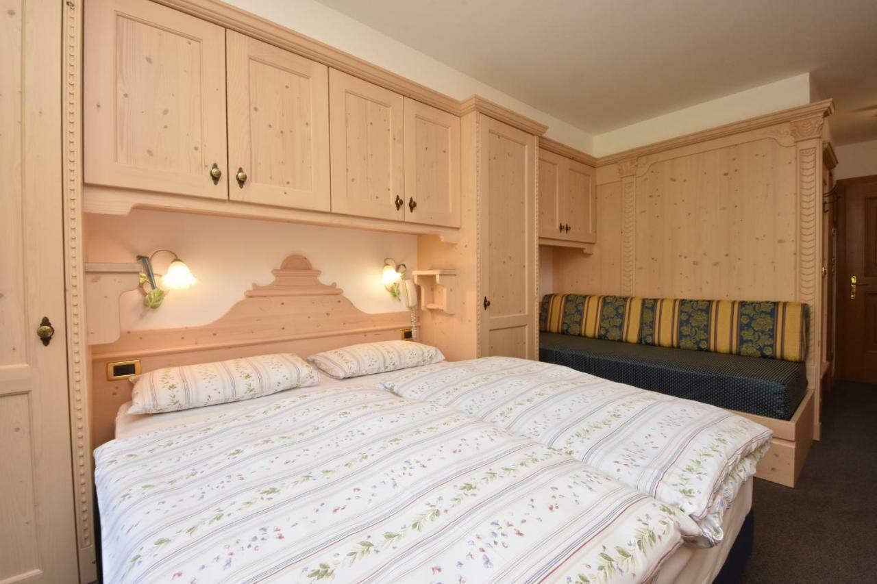 Hotel San Marco Passo San Pellegrino Eksteriør billede